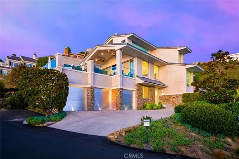$7,450,000 | 2300 Crestview Drive, Laguna Beach, CA 92651