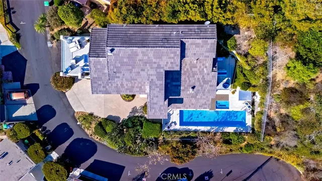 $7,450,000 | 2300 Crestview Drive, Laguna Beach, CA 92651