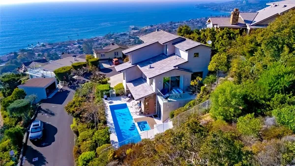 $7,450,000 | 2300 Crestview Drive, Laguna Beach, CA 92651