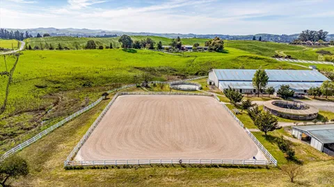 $9,695,000 | 2420 Mountain Ranch Road, Petaluma, CA 94954