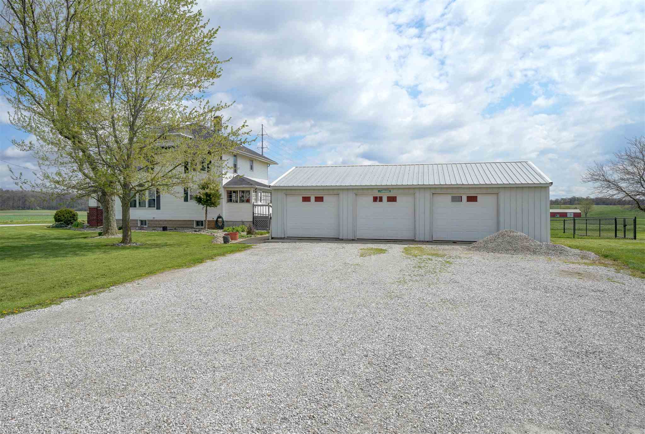 5512 County Road 40 Butler, IN 46721 - Photo 32 of 36