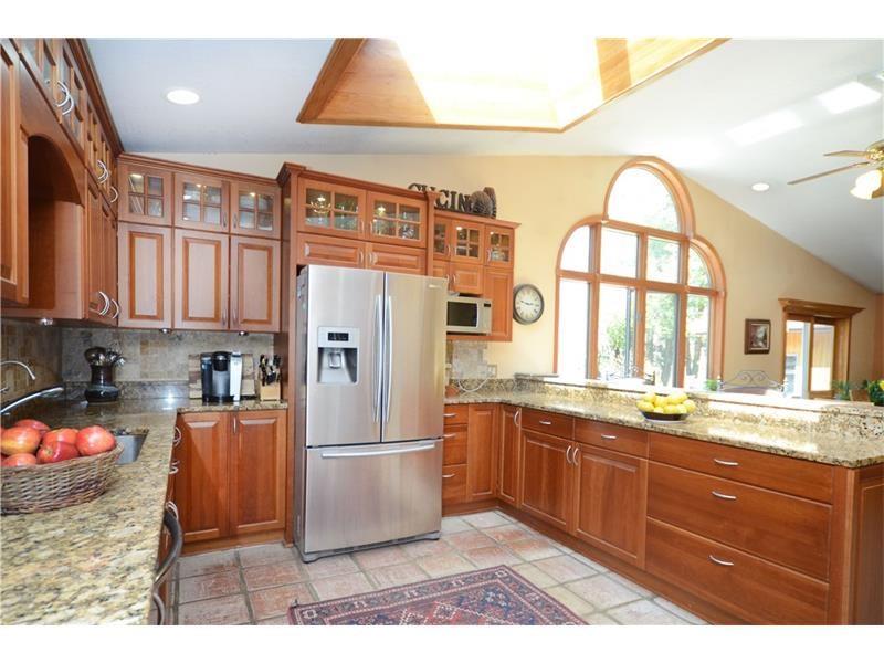 392 Cottage Road Clinton, PA 15026 - Photo 11 of 25