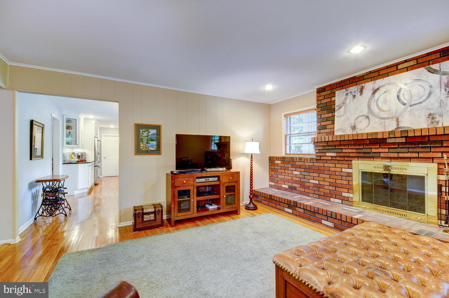 15 Yeger Road Princeton Junction, NJ 08550 - Photo 14 of 42 Family Room