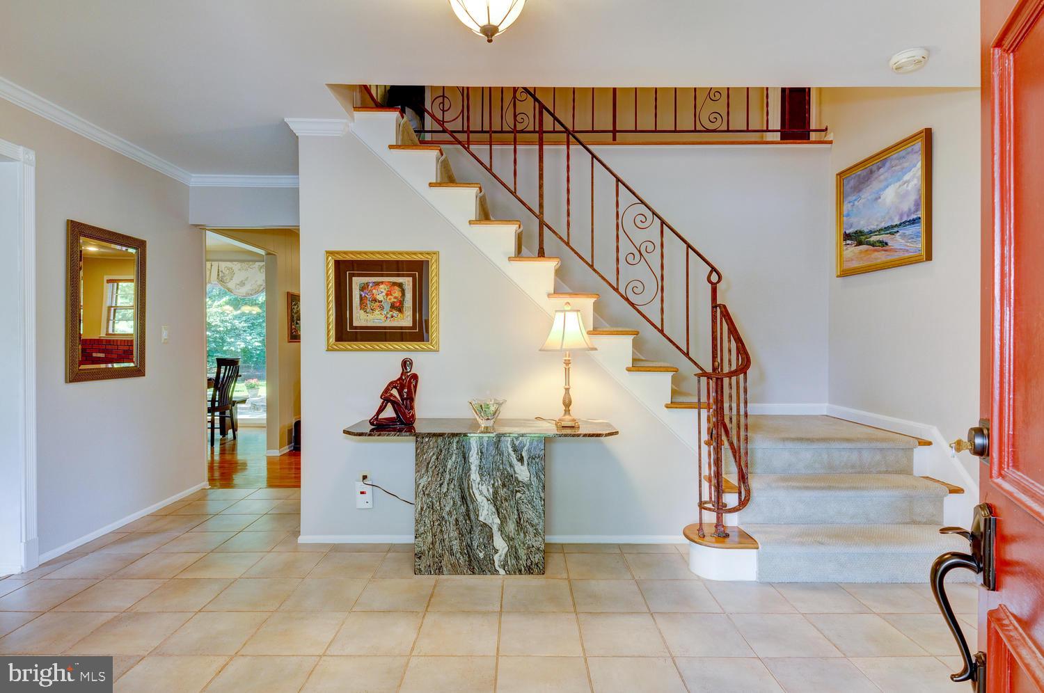 15 Yeger Road Princeton Junction, NJ 08550 - Photo 5 of 42 Foyer with Ceramic Tile Floor