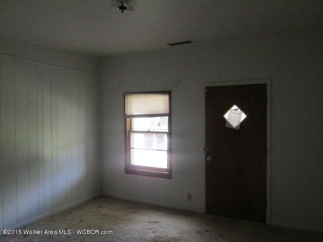 121 Hubbert Circle Fayette, AL 35555 - Photo 4 of 12 Gallery Image 4