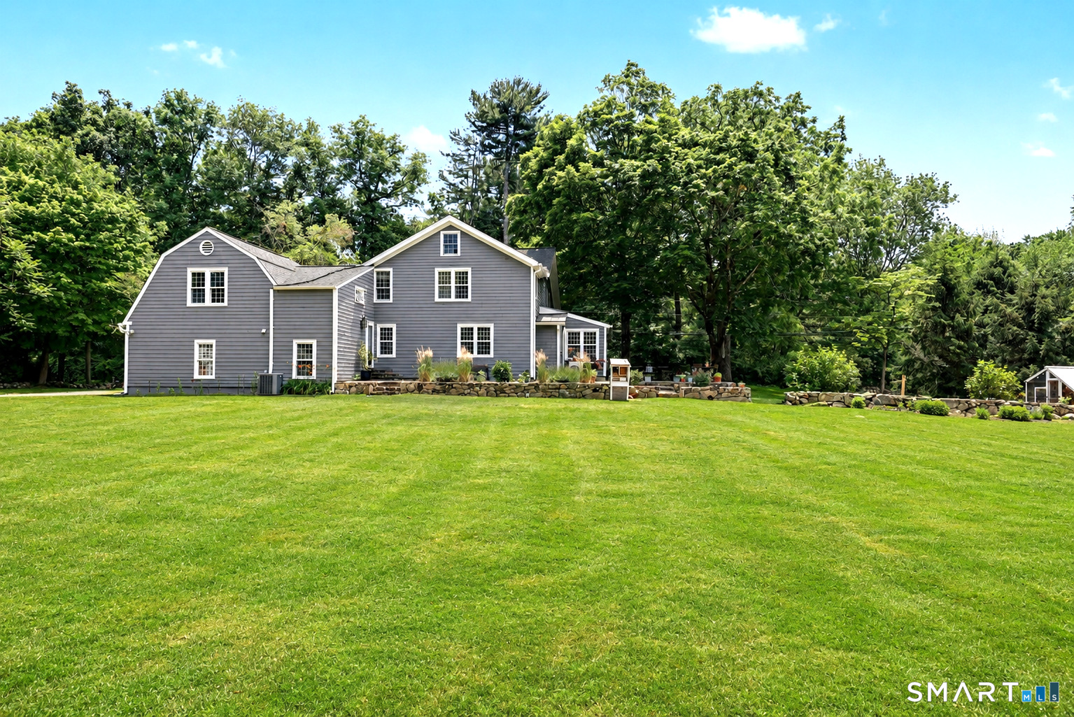 183 Range Road Wilton, CT 06897 - Photo 32 of 40 Expansive and level yard