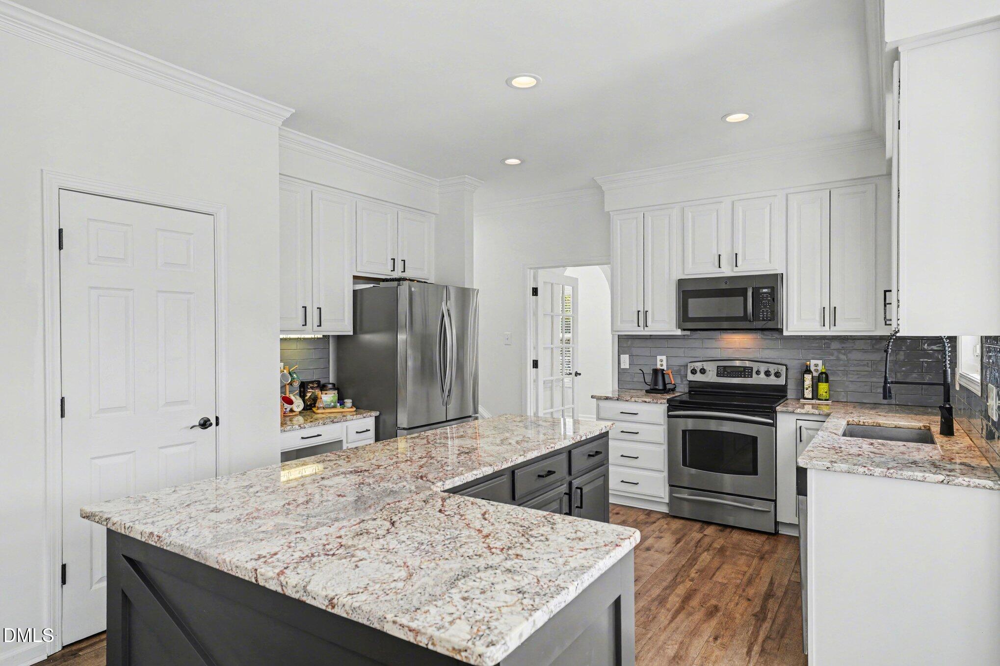 124 Mickleson Ridge Drive Raleigh, NC 27603 - Photo 9 of 35 009_file_3441