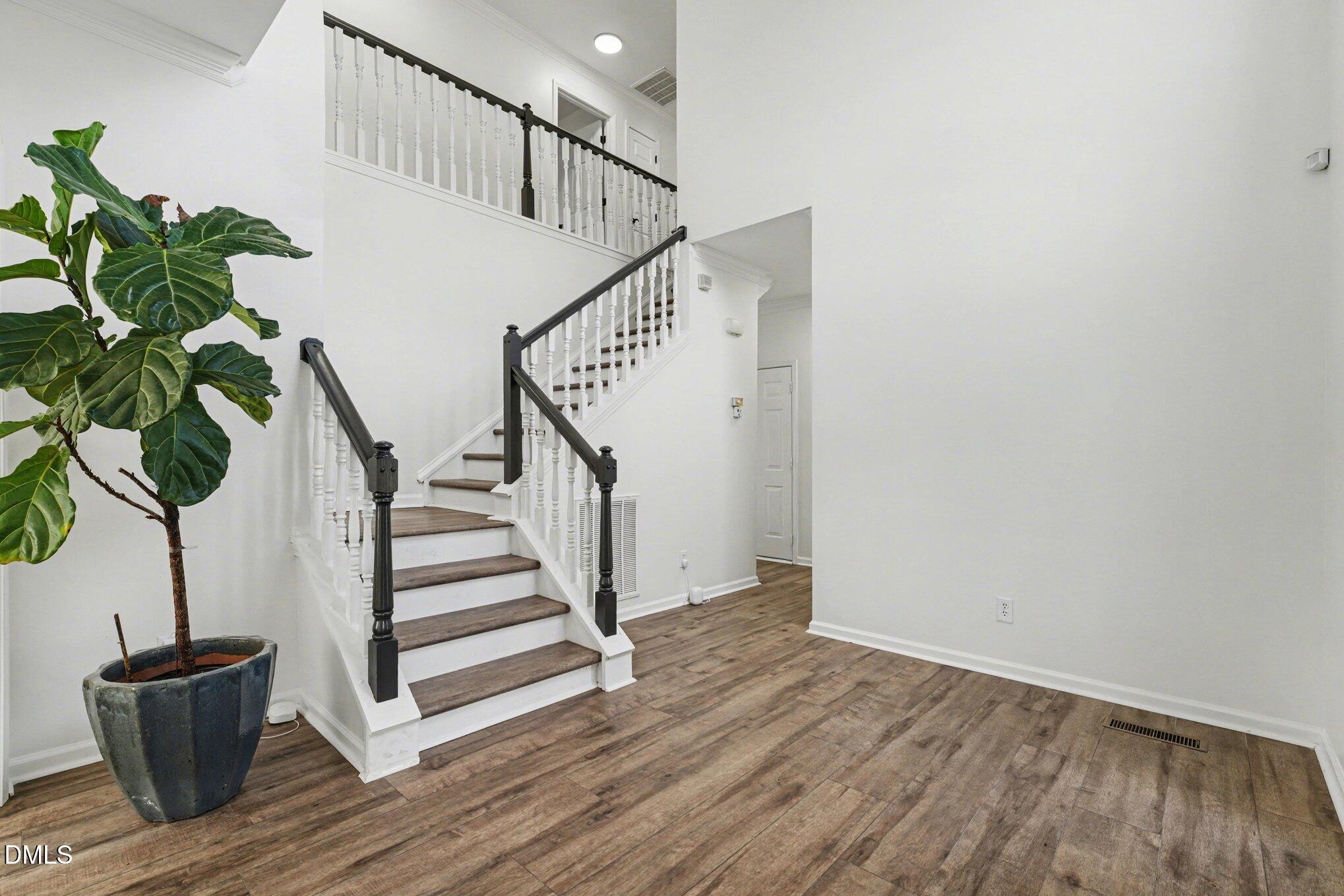 124 Mickleson Ridge Drive Raleigh, NC 27603 - Photo 6 of 35 006_file_5294