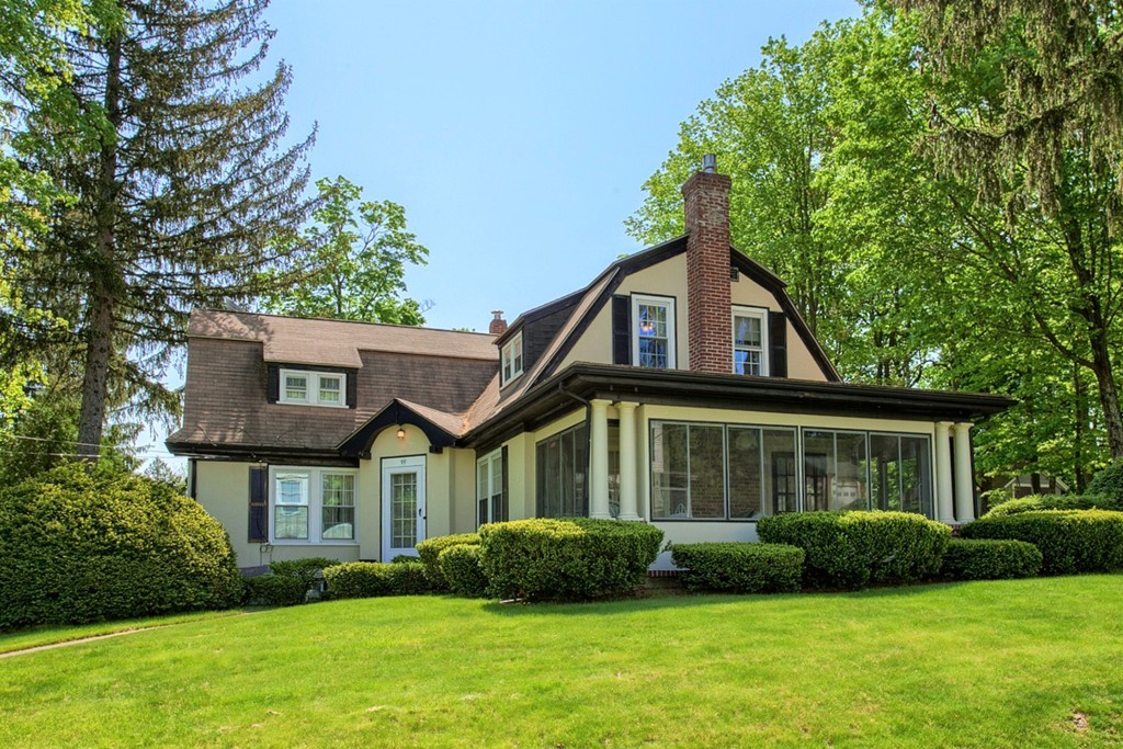 99 Cedar Street Clinton, MA 01510 - Photo 2 of 25 Gallery Image 2