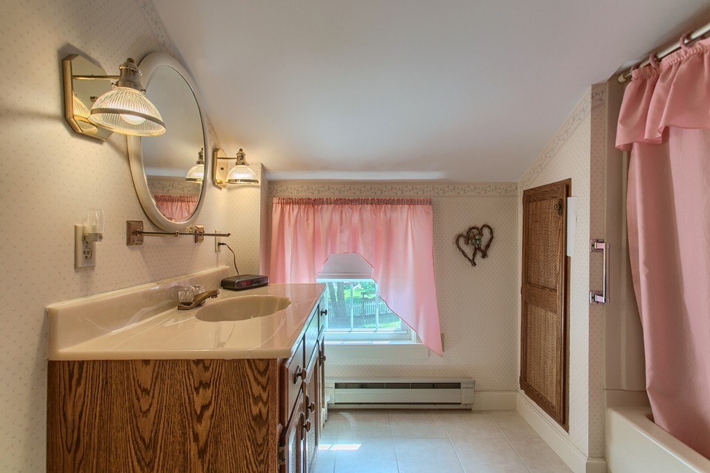 99 Cedar Street Clinton, MA 01510 - Photo 23 of 25 Gallery Image 23