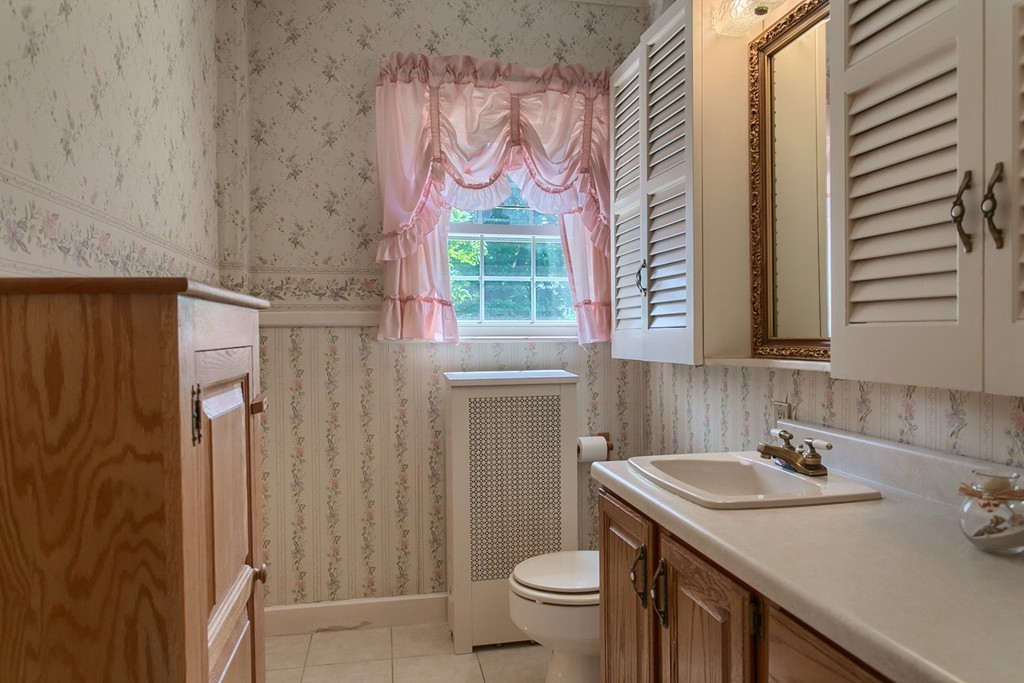 99 Cedar Street Clinton, MA 01510 - Photo 24 of 25 Gallery Image 24