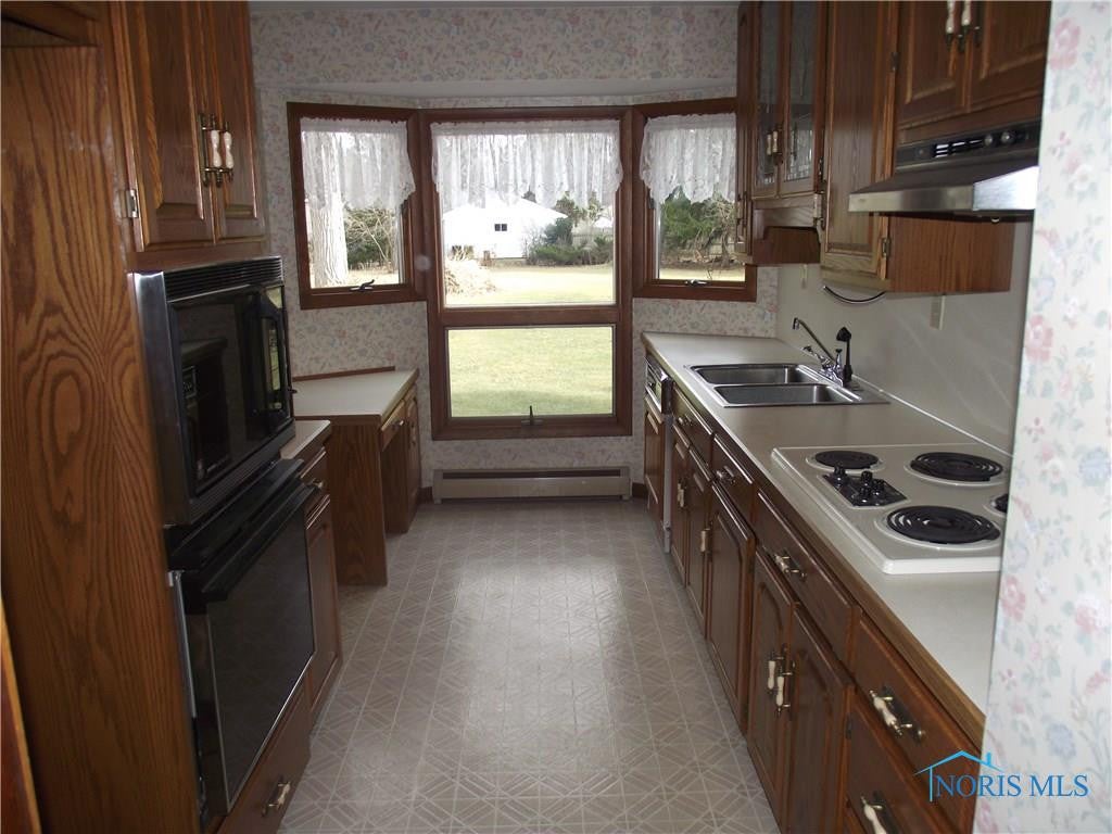 1136 Craig Road Maumee, OH 43537 - Photo 11 of 31 Gallery Image 11