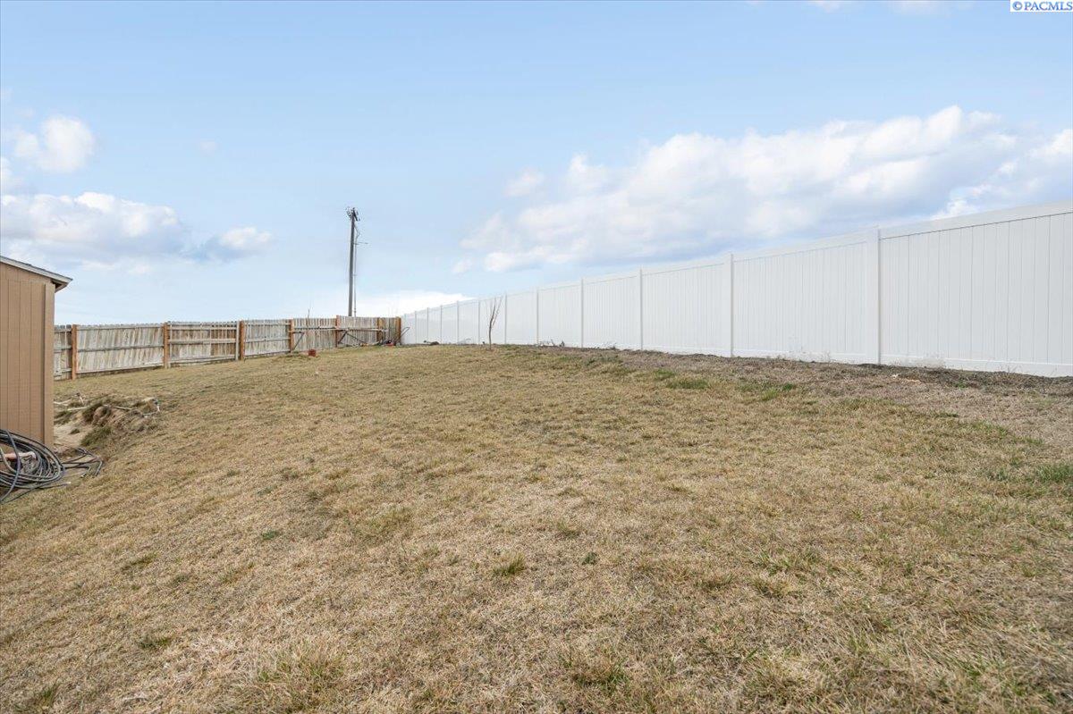 200802 East Game Farm Road, Unit 8 Kennewick, WA 99337 - Photo 26 of 27 Gallery Image 26