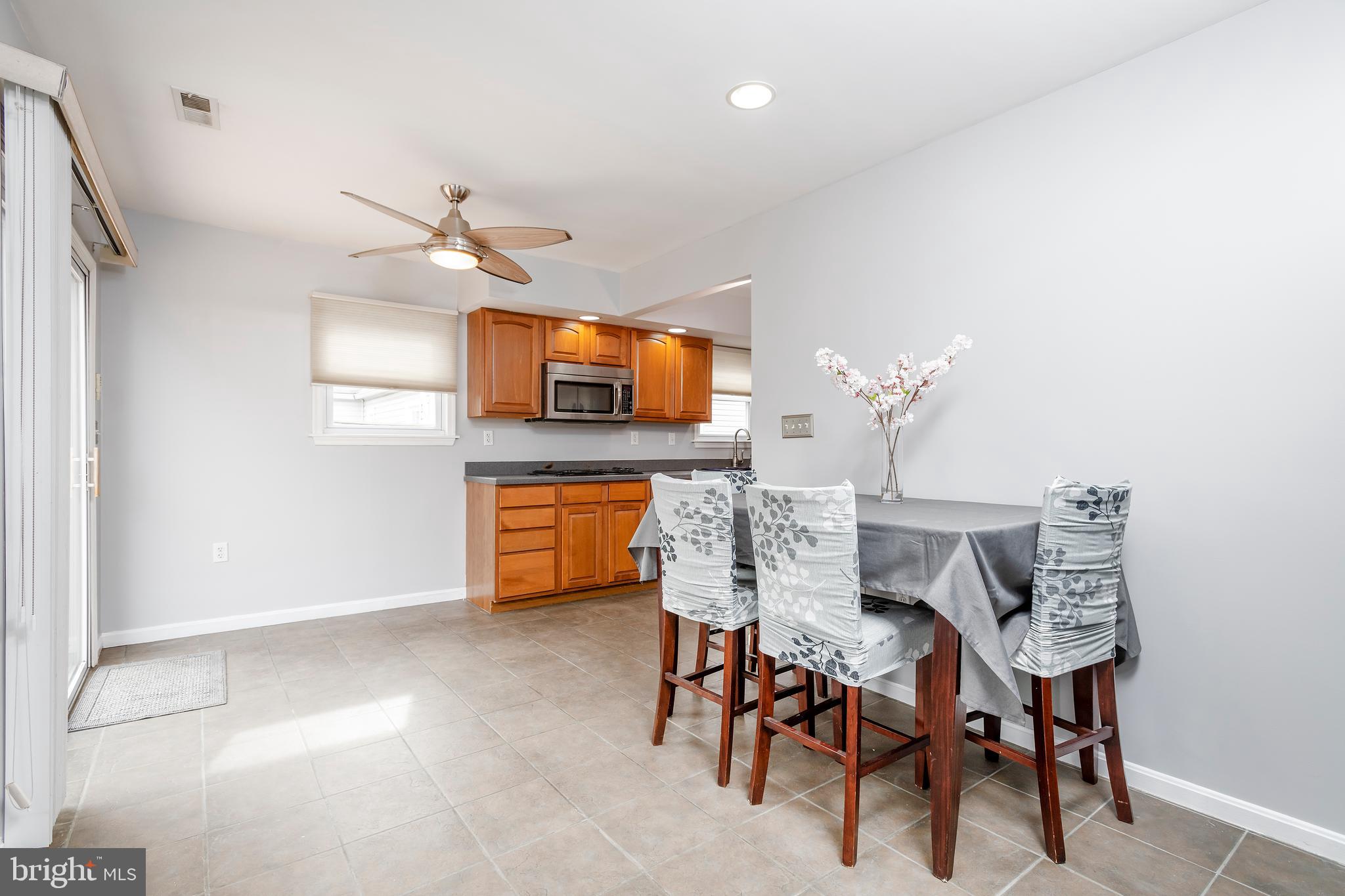3218 Acton Road Baltimore, MD 21234 - Photo 12 of 41 Gallery Image 12