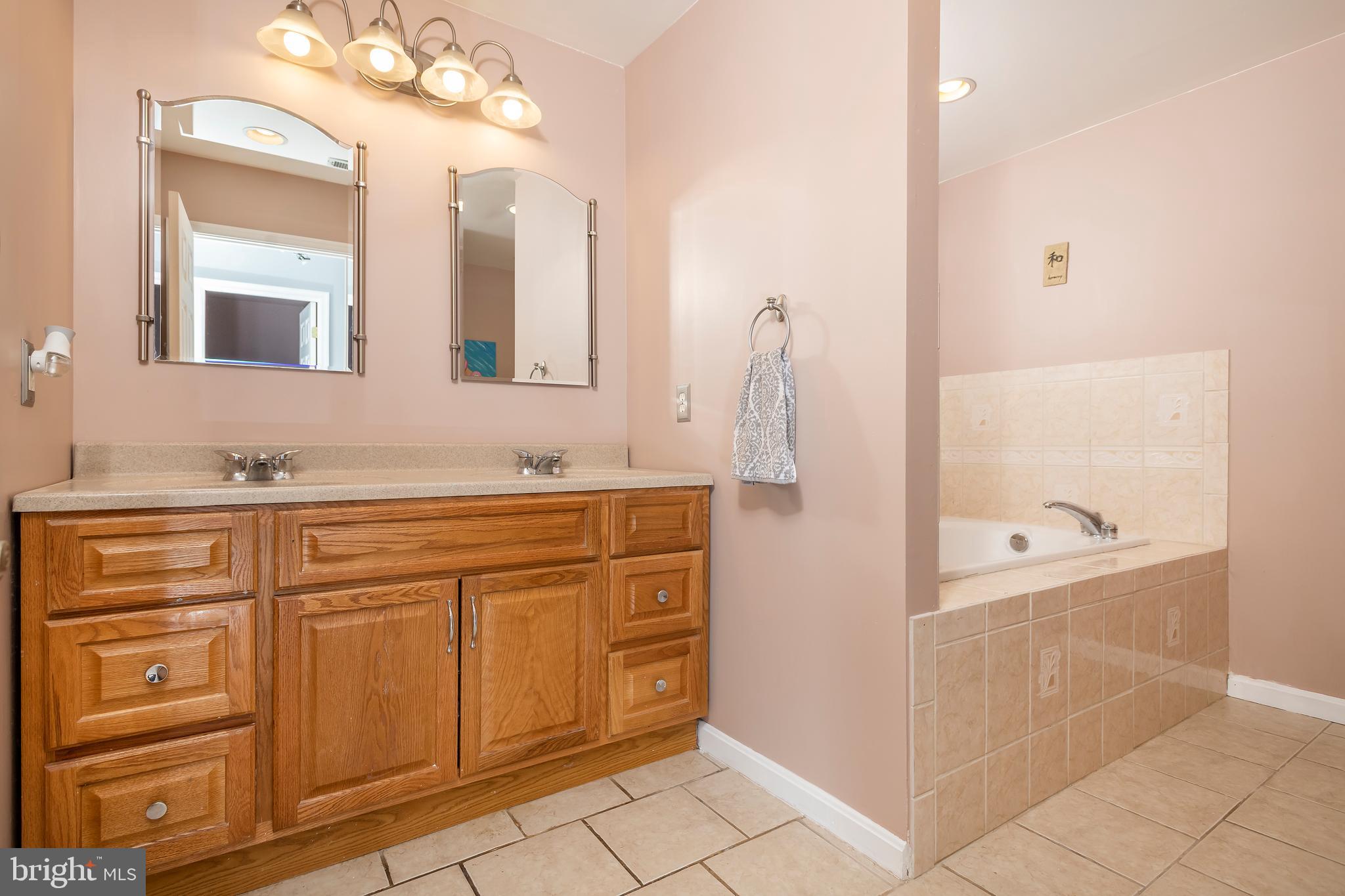 3218 Acton Road Baltimore, MD 21234 - Photo 17 of 41 Gallery Image 17