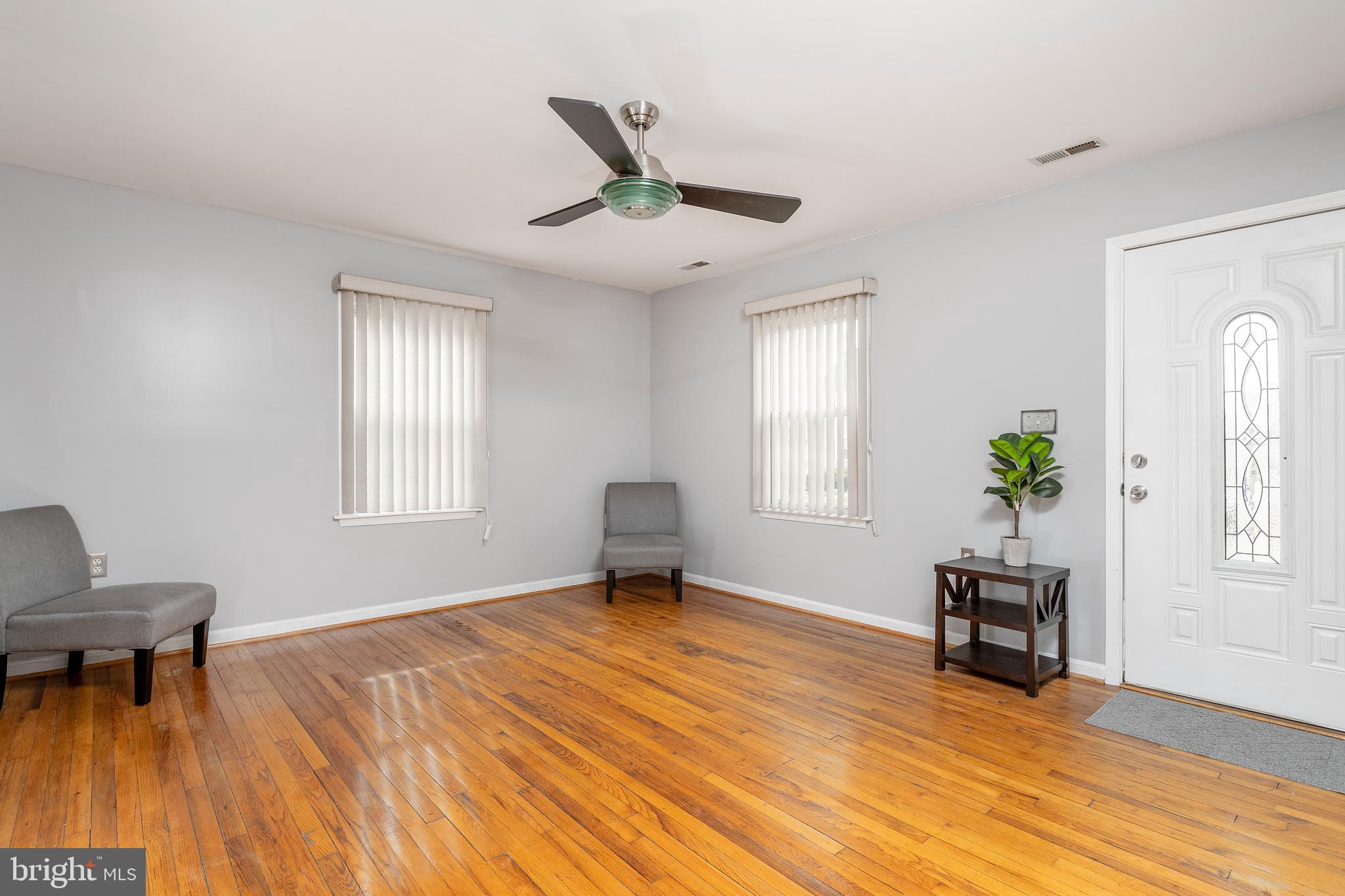 3218 Acton Road Baltimore, MD 21234 - Photo 4 of 41 Gallery Image 4