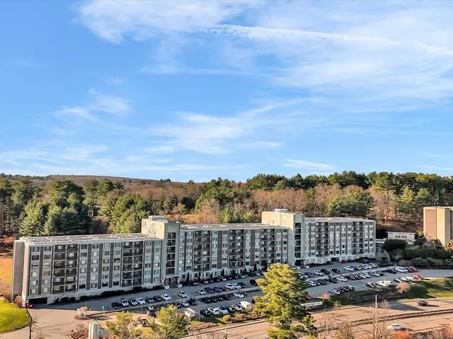 $410,000 | 1500 Worcester Road, Unit 221, Framingham, MA 01702