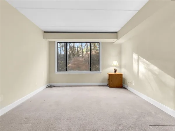 $389,900 | 1500 Worcester Road, Unit 221, Framingham, MA 01702