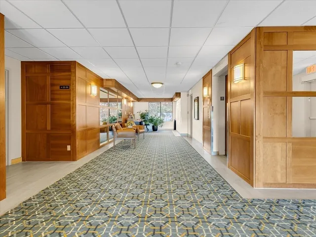 $410,000 | 1500 Worcester Road, Unit 221, Framingham, MA 01702