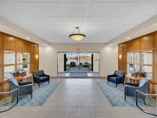 $399,000 | 1500 Worcester Road, Unit 221, Framingham, MA 01702