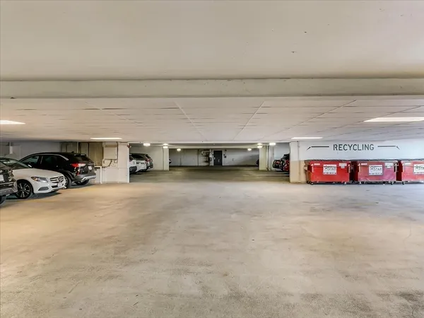 $389,900 | 1500 Worcester Road, Unit 221, Framingham, MA 01702