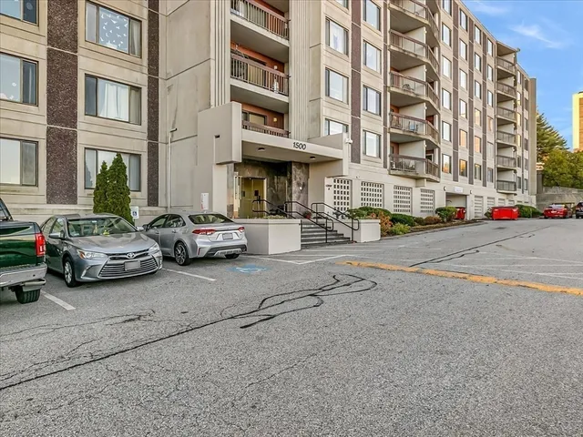 $399,000 | 1500 Worcester Road, Unit 221, Framingham, MA 01702