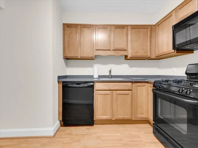 $399,000 | 1500 Worcester Road, Unit 221, Framingham, MA 01702