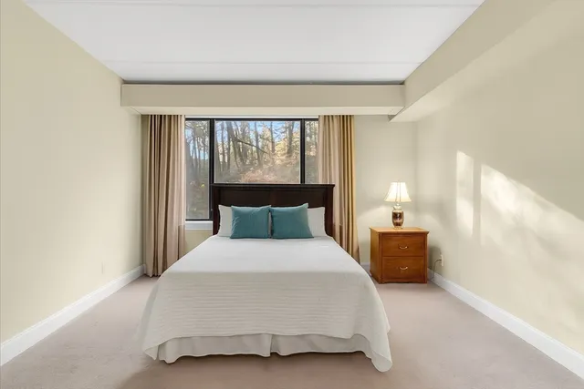 $399,000 | 1500 Worcester Road, Unit 221, Framingham, MA 01702