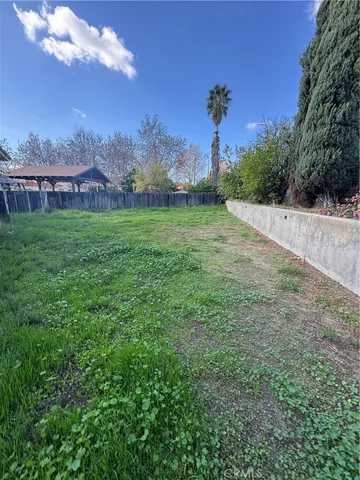 $585,000 | 504 South Quince Avenue, Bloomington, CA 92316