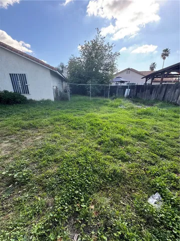 $585,000 | 504 South Quince Avenue, Bloomington, CA 92316