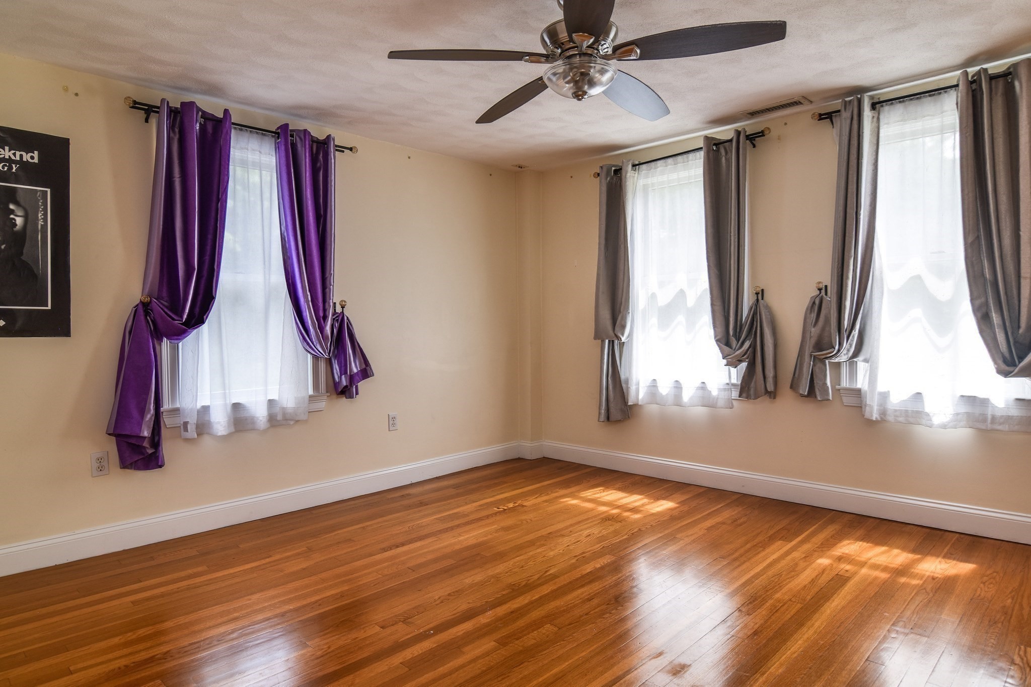202 Boston Post Road Wayland, MA 01778 - Photo 25 of 38 Gallery Image 25