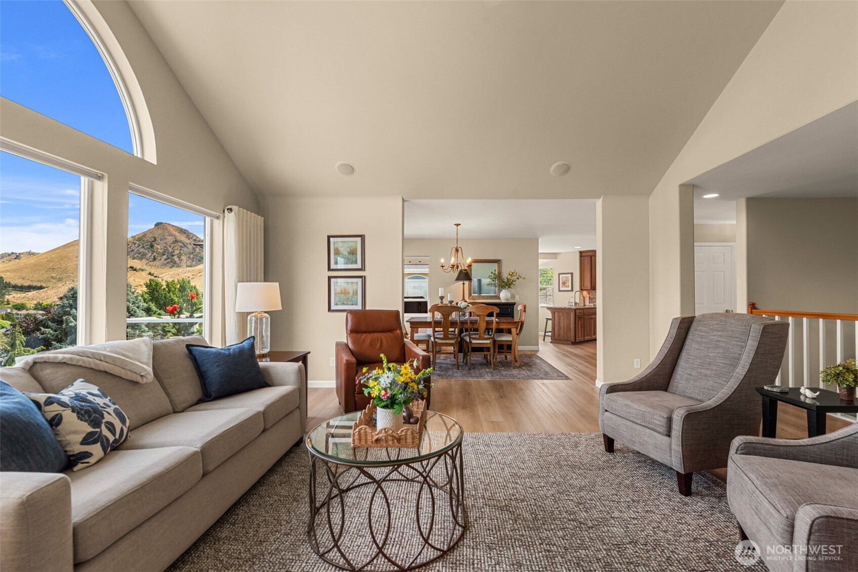 507 Day Road North Wenatchee, WA 98801 - Photo 8 of 40
