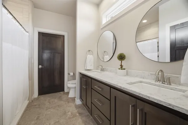 $569,900 | N1002 Alexandra Way, Greenville, WI 54942