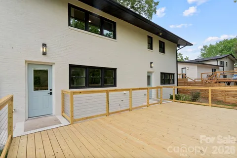 $650,000 | 3320 Winterfield Place, Charlotte, NC 28205