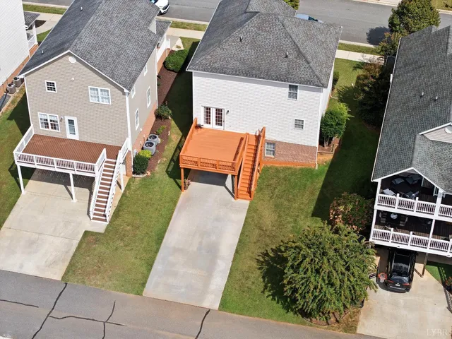 $405,000 | 324 Wyndhurst Drive, Lynchburg, VA 24502