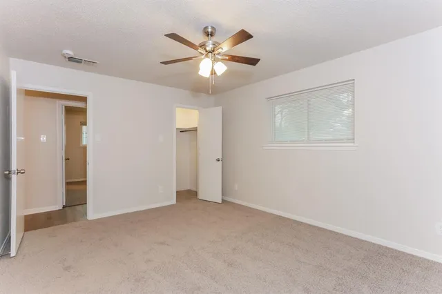 $2,255 | 328 Bennett Circle, DeSoto, TX 75115