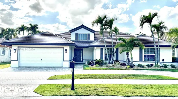 $1,049,000 | 2723 East Abiaca Circle, Davie, FL 33328