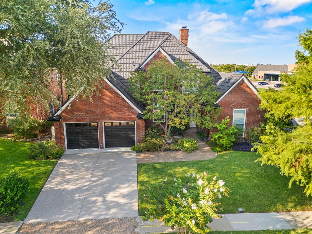 801 Spring Canyon Drive Irving, TX 75063 - Photo 40 of 40 front view of house with a yard