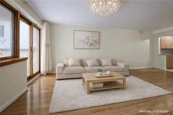 $548,000 | 339 Avenue P, Unit 2B | Bensonhurst