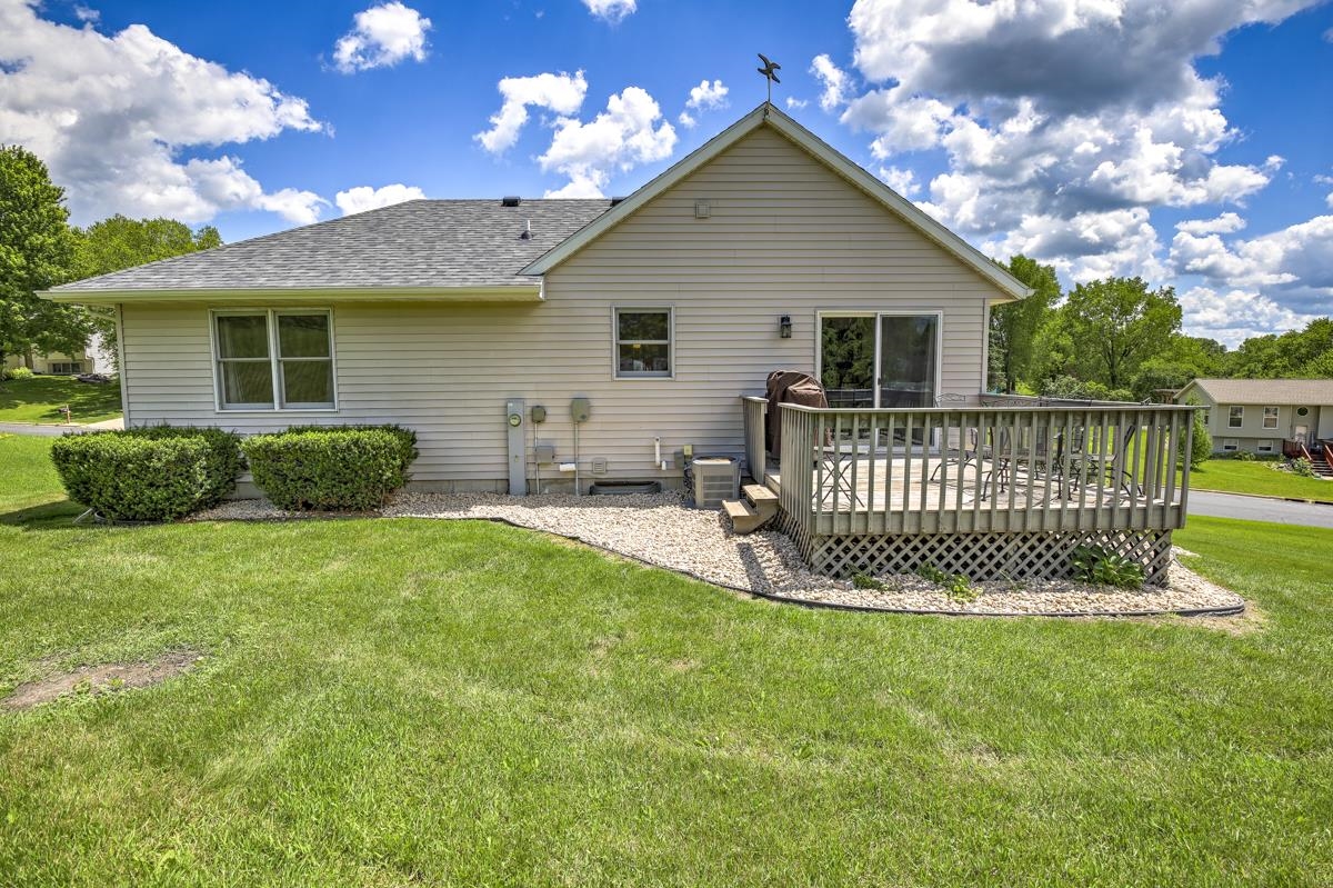 103 Victoria Barneveld, WI 53507 - Photo 37 of 40