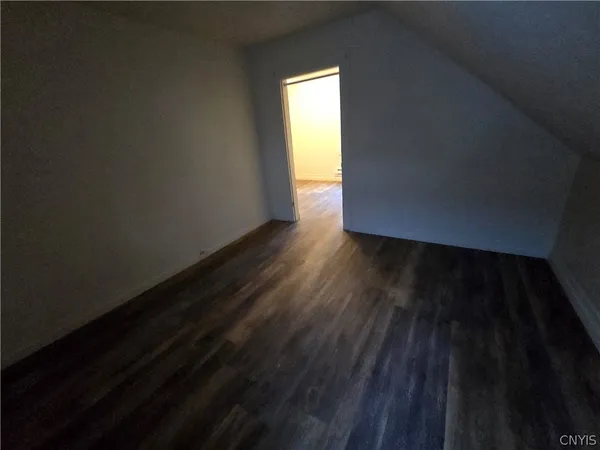 $1,600 | 804 East Division Street, Syracuse, NY 13208