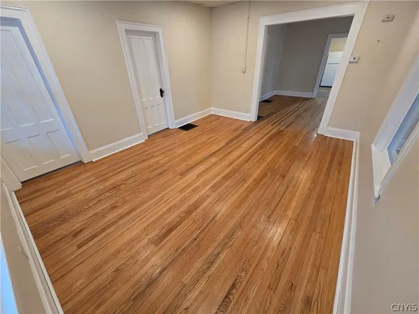 $1,600 | 804 East Division Street, Syracuse, NY 13208