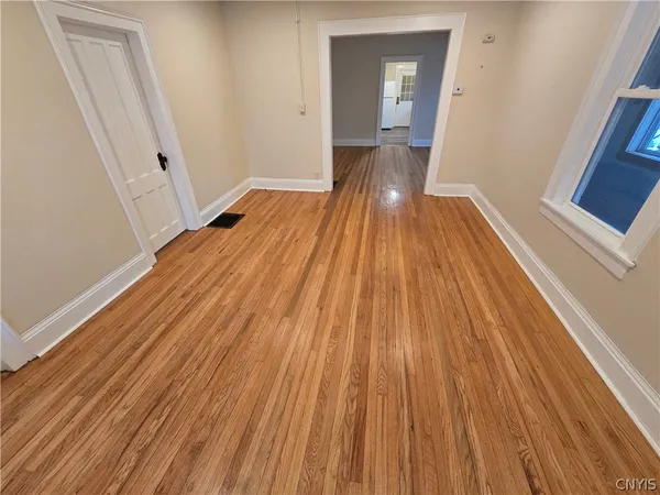 $1,600 | 804 East Division Street, Syracuse, NY 13208