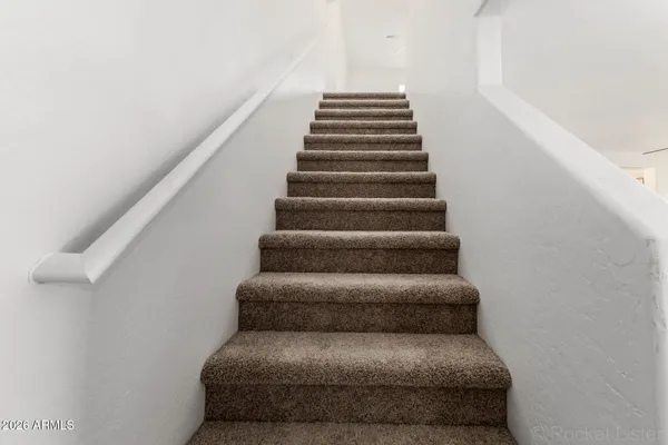 $2,195 | 1180 East Buffalo Street, Gilbert, AZ 85295
