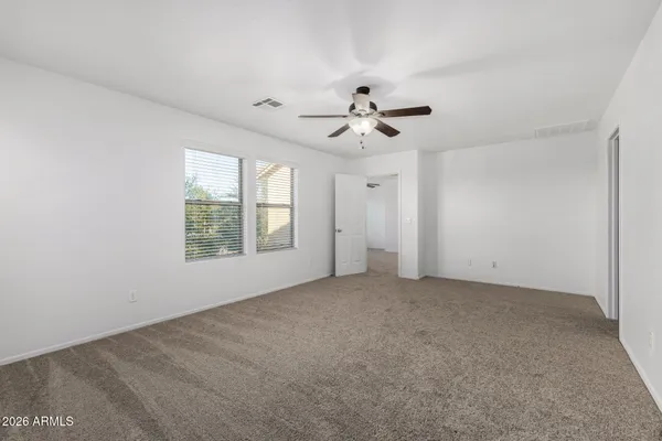$2,195 | 1180 East Buffalo Street, Gilbert, AZ 85295