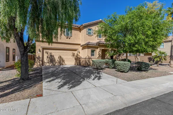 $2,195 | 1180 East Buffalo Street, Gilbert, AZ 85295