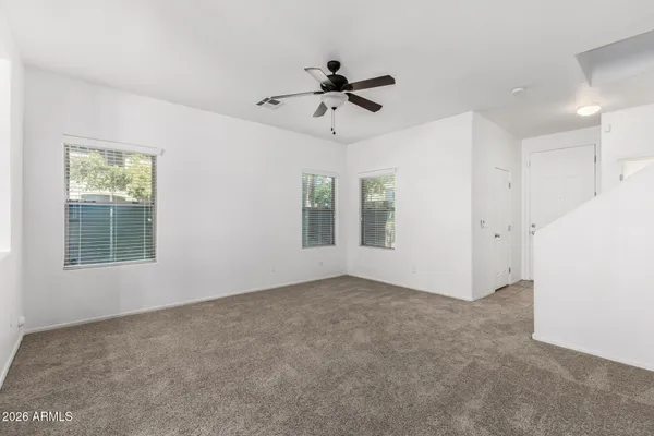 $2,195 | 1180 East Buffalo Street, Gilbert, AZ 85295