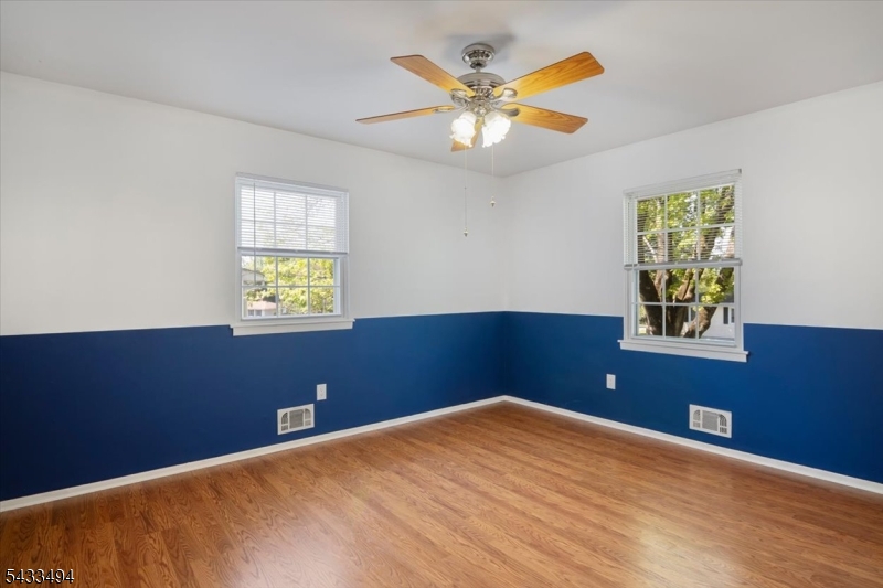 44 Summit Road Oak Ridge, NJ 07438 - Photo 11 of 19