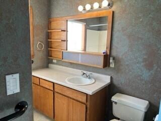 5028 Fern Valley Road Medford, OR 97504 - Photo 8 of 15 bathroom vanity - Copy