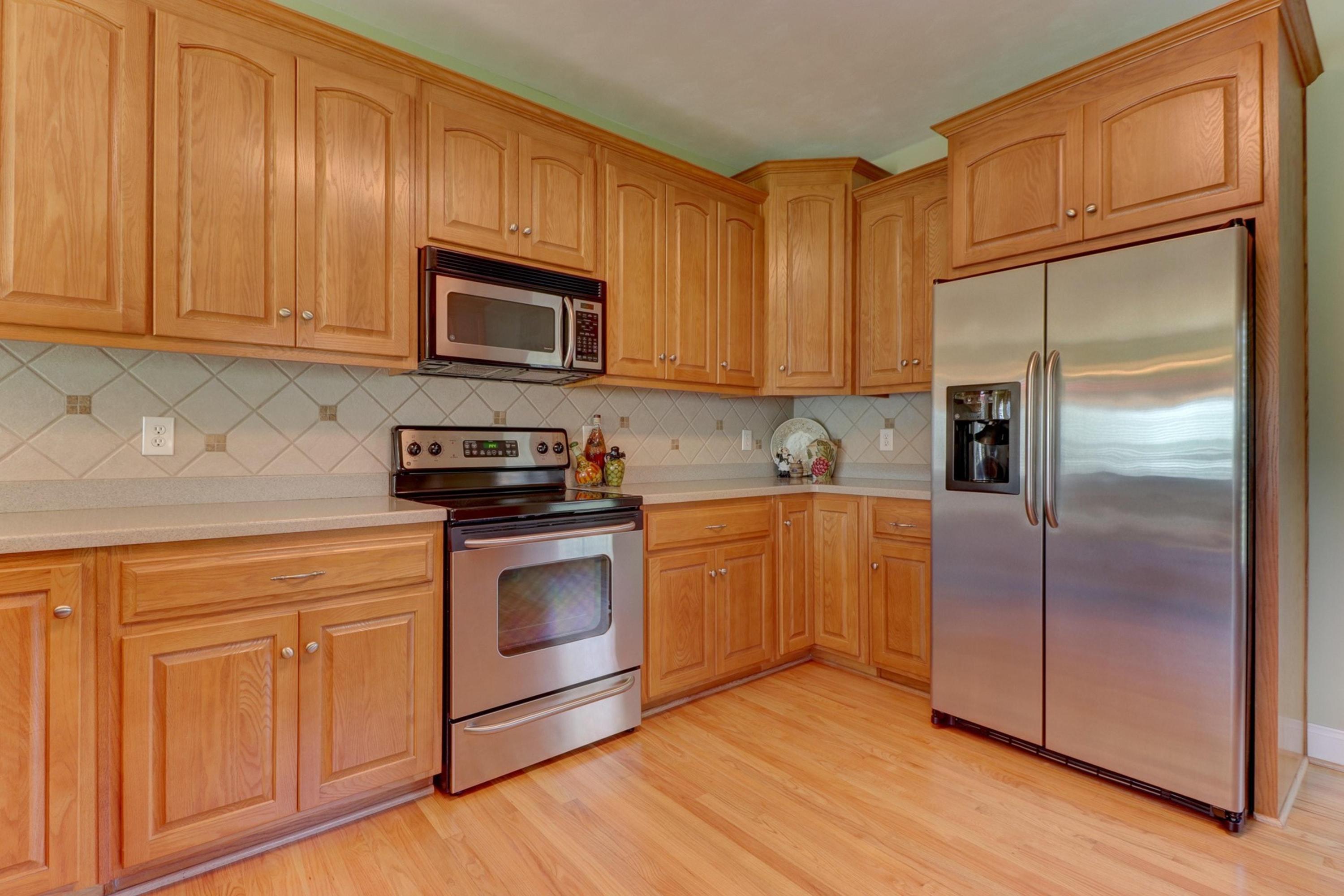 388 Summit Ridge Road Daleville, VA 24083 - Photo 13 of 46 013-291591-IMG_6035_6_7_8_9_7022555